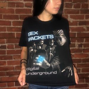 digital underground band tee